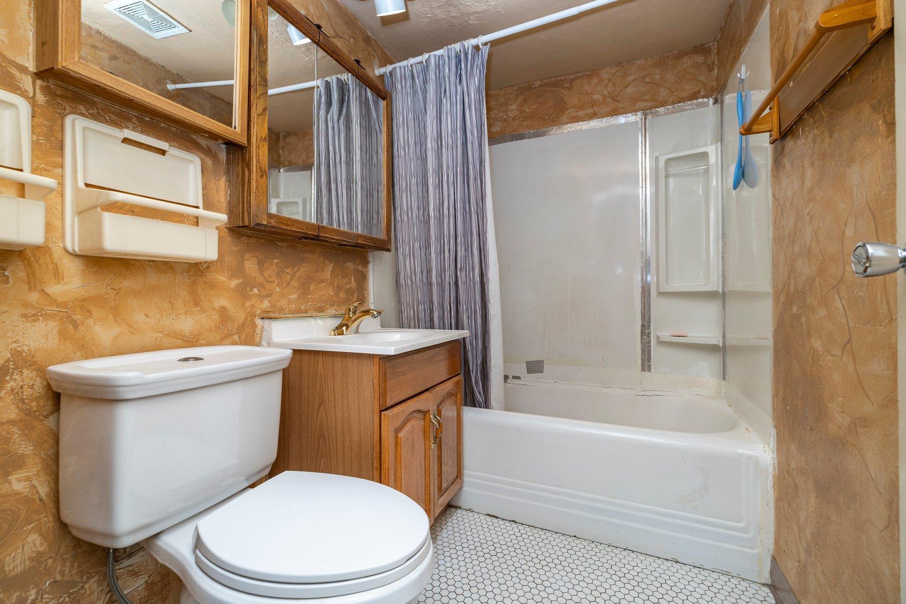 Single Family Alstyne  Queens, NY 11368, MLS-836046-10