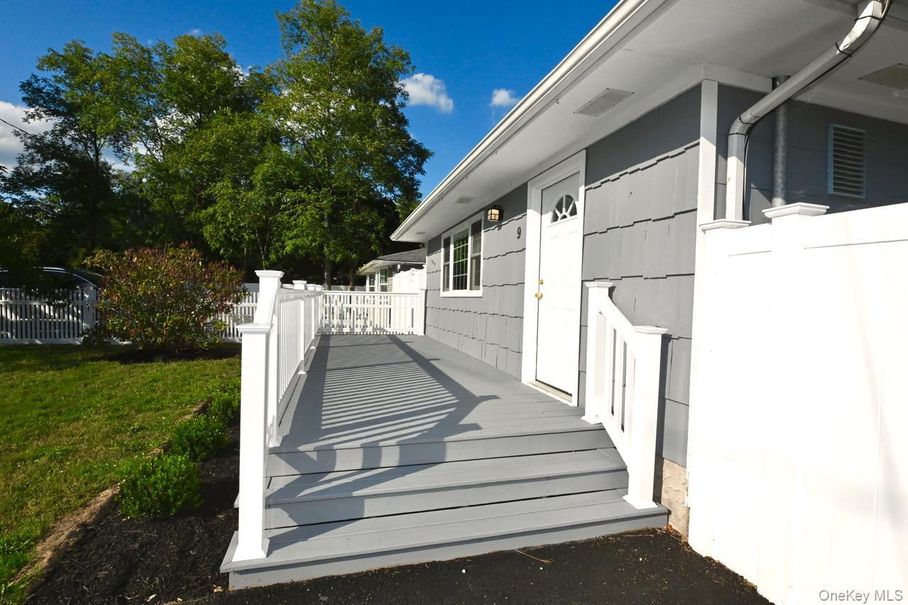 Single Family Pine Tree  Suffolk County, NY 11967, MLS-836155-4