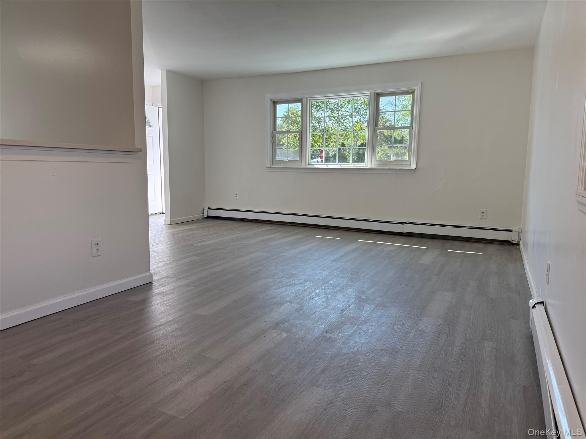 Single Family Pine Tree  Suffolk County, NY 11967, MLS-836155-9