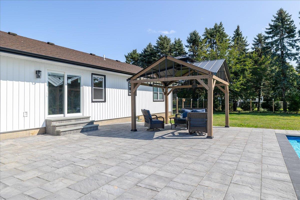 Single Family Hortons  Suffolk County, NY 11971, MLS-836156-23