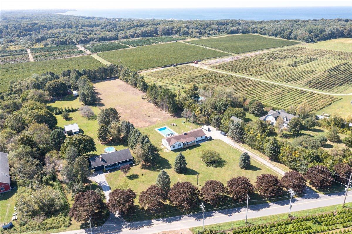 Single Family Hortons  Suffolk County, NY 11971, MLS-836156-26