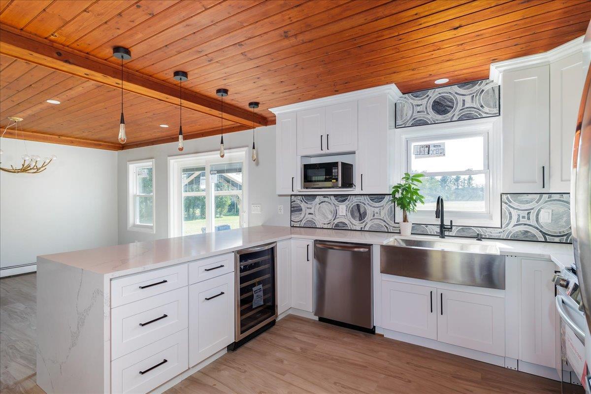 Single Family Hortons  Suffolk County, NY 11971, MLS-836156-4