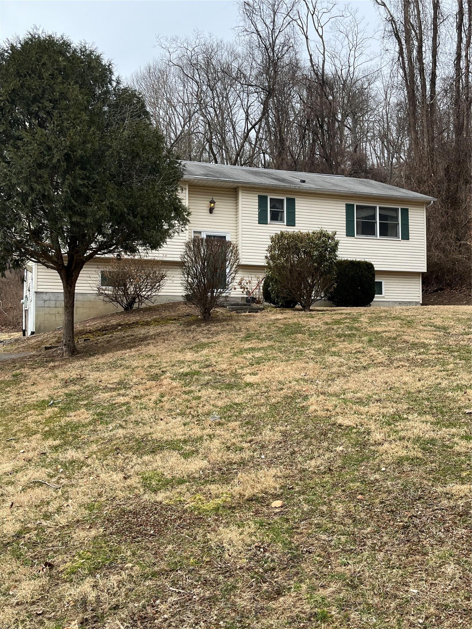 Single Family Doris Lee  Westchester County, NY 10567, MLS-836173-4