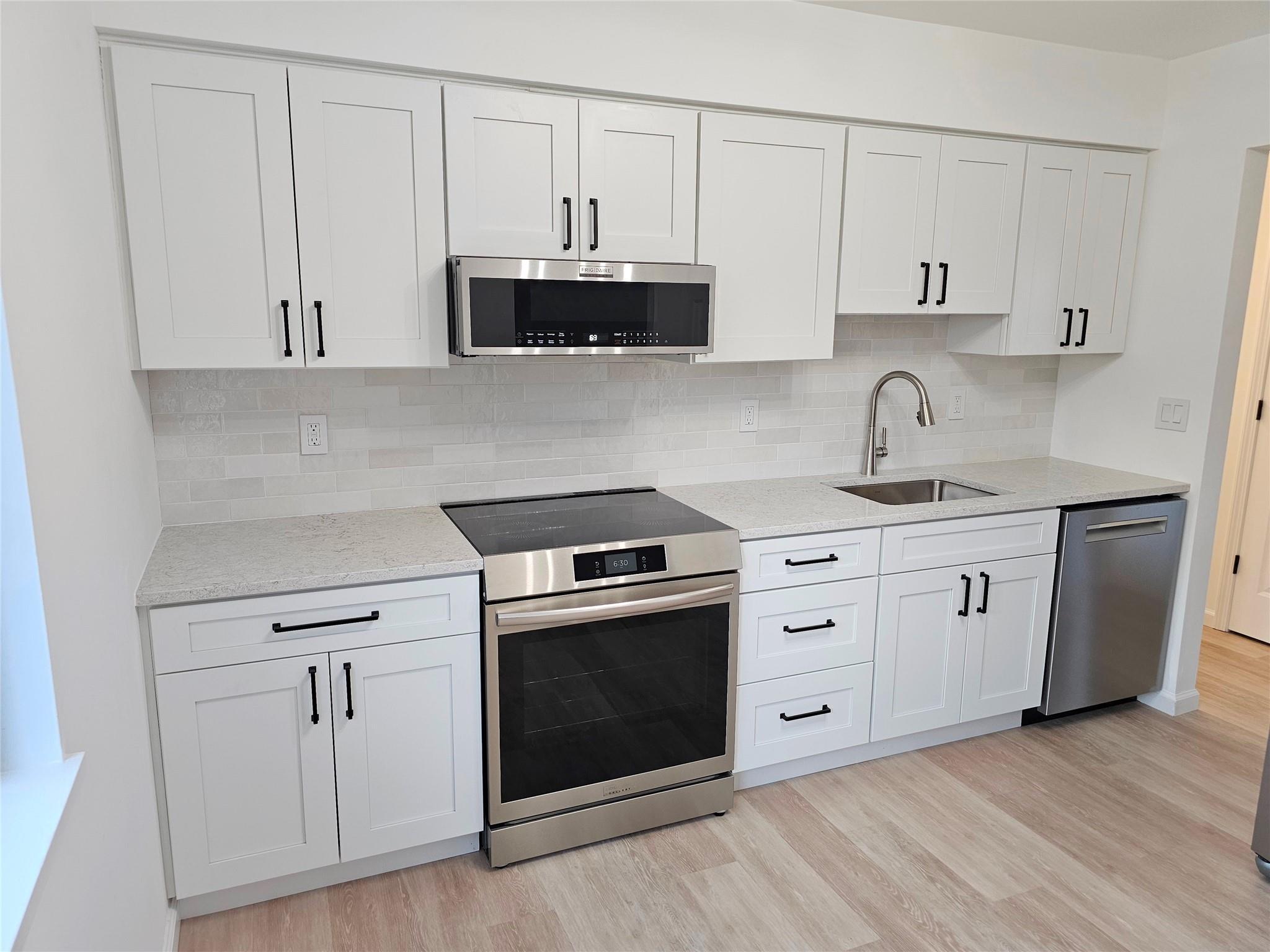 Single Family Raker  Dutchess County, NY 12603, MLS-836191-2