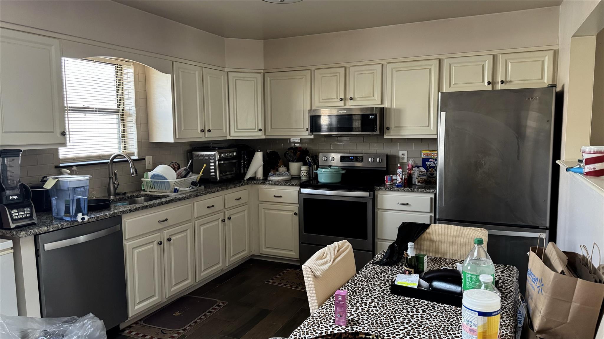 Single Family Brushwood  Suffolk County, NY 11967, MLS-836196-7