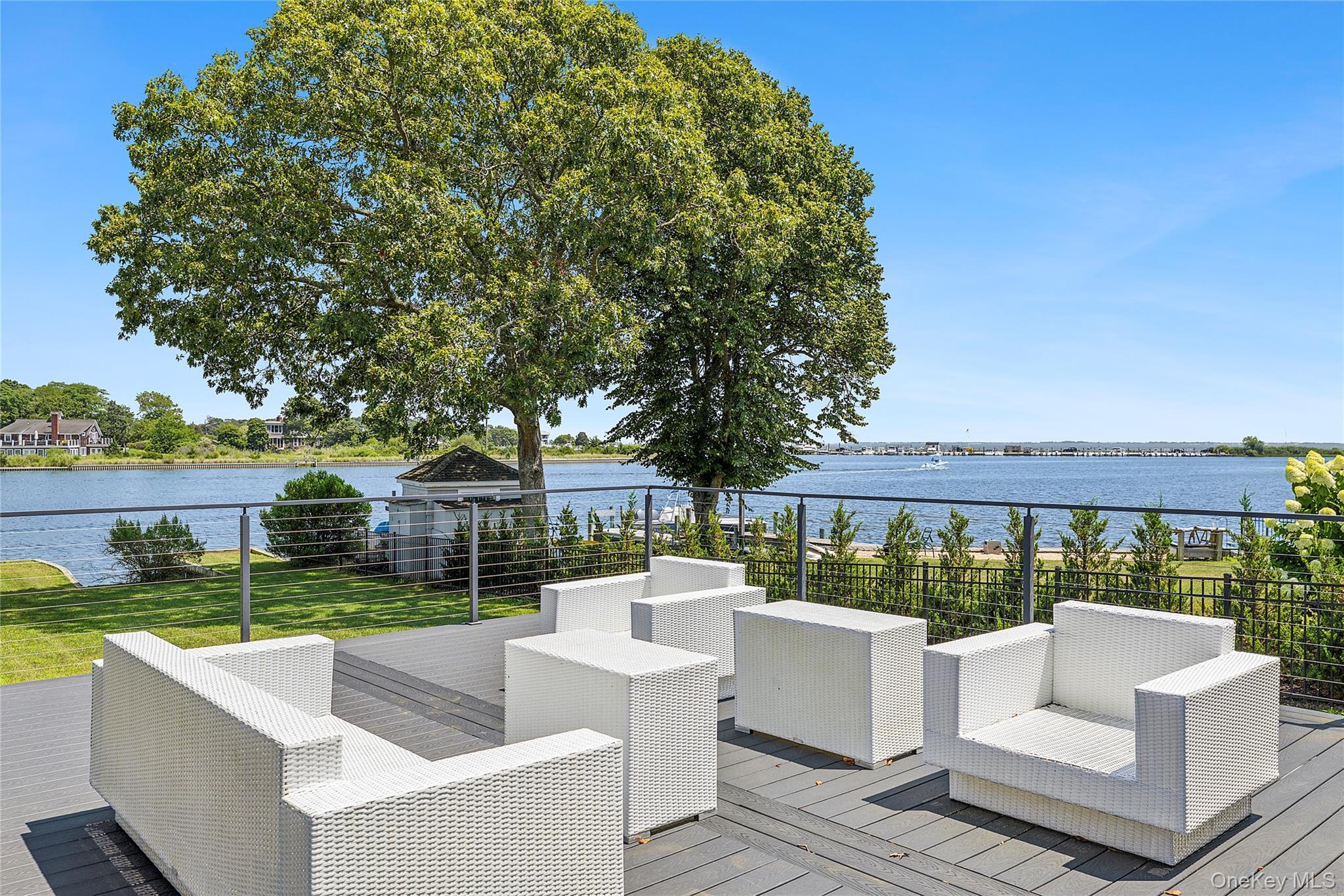 Single Family Holiday  Suffolk County, NY 11934, MLS-836217-11