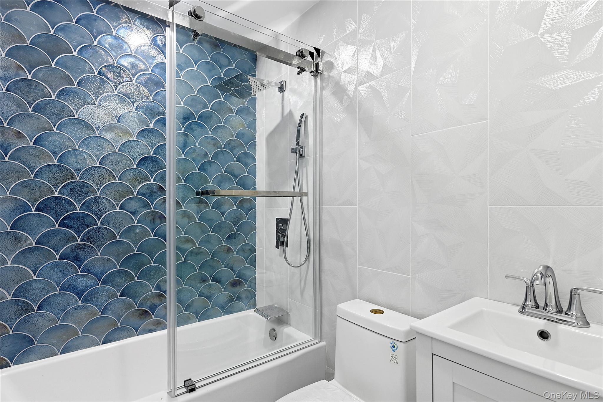 Single Family Holiday  Suffolk County, NY 11934, MLS-836217-8