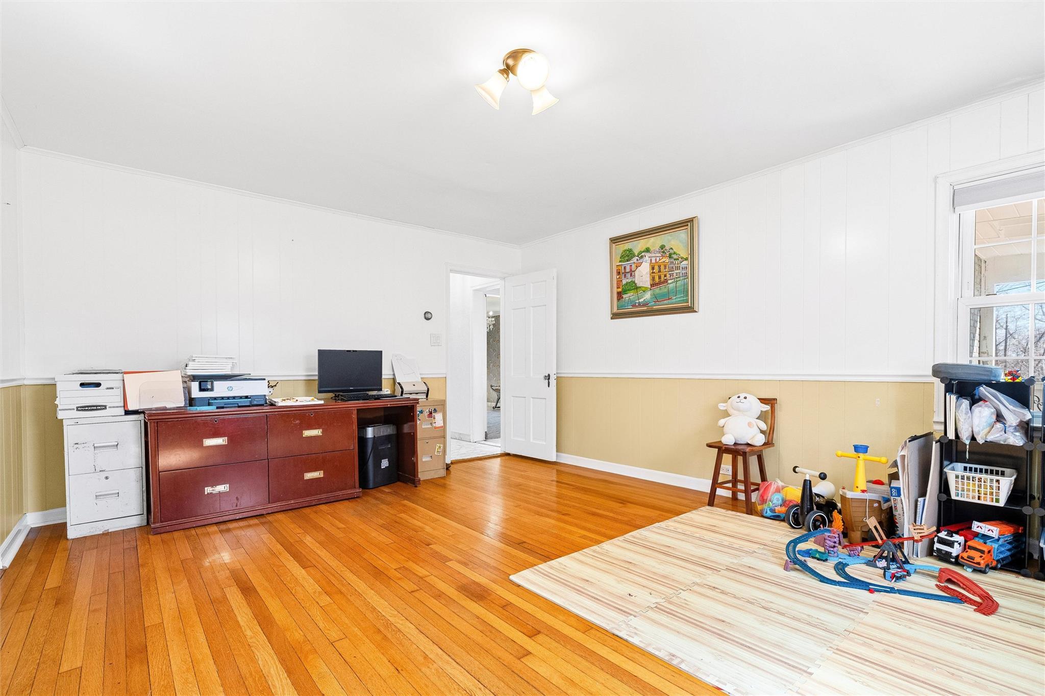 Single Family Locust  Westchester County, NY 10523, MLS-836228-23
