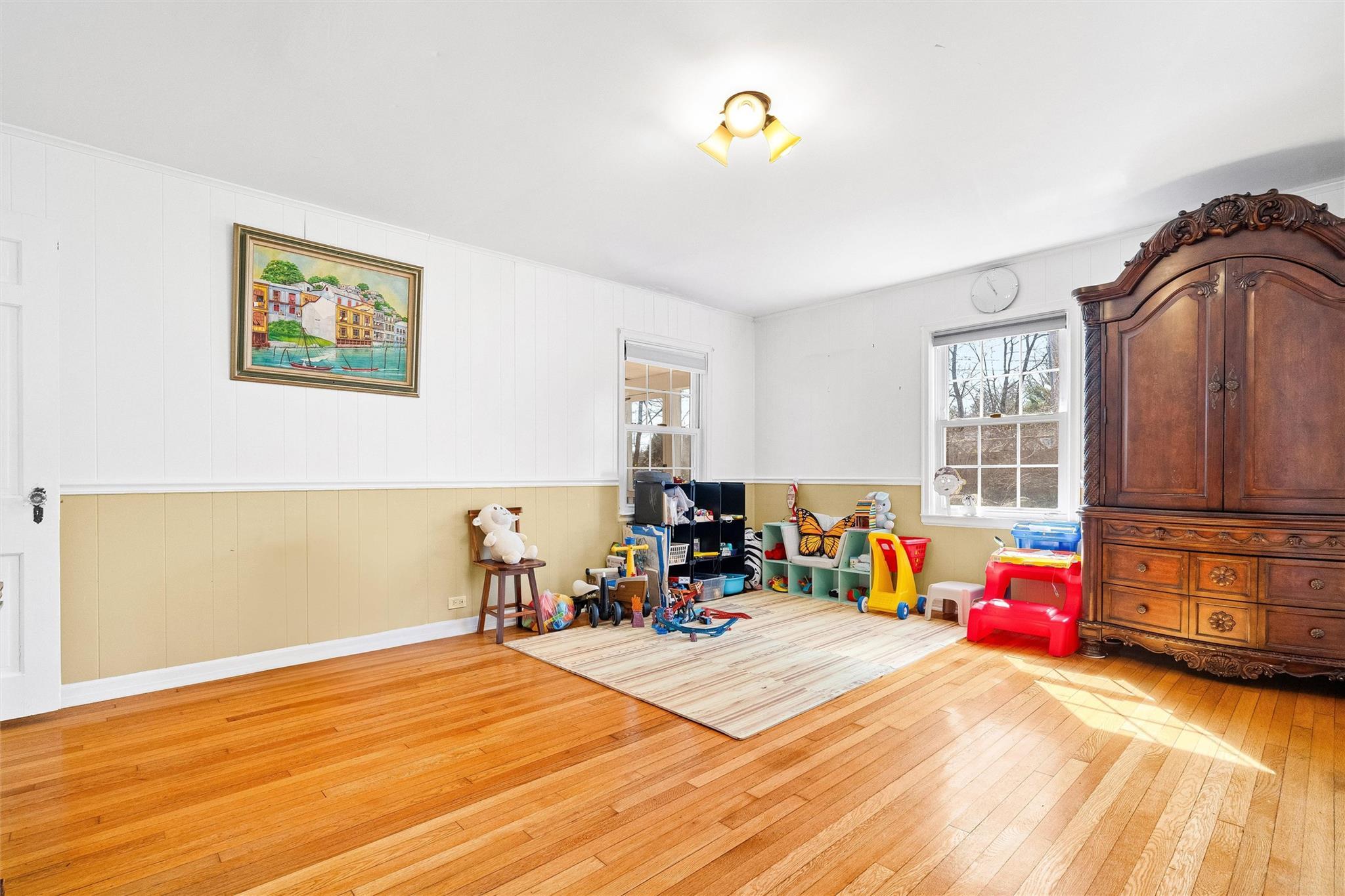 Single Family Locust  Westchester County, NY 10523, MLS-836228-24