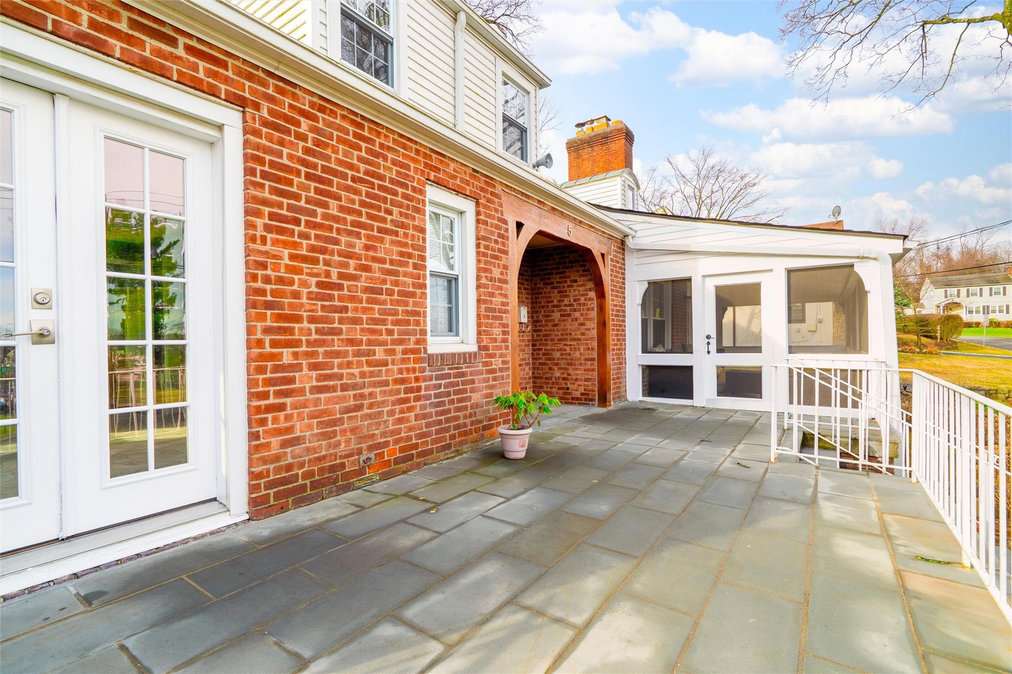 Single Family Locust  Westchester County, NY 10523, MLS-836228-7