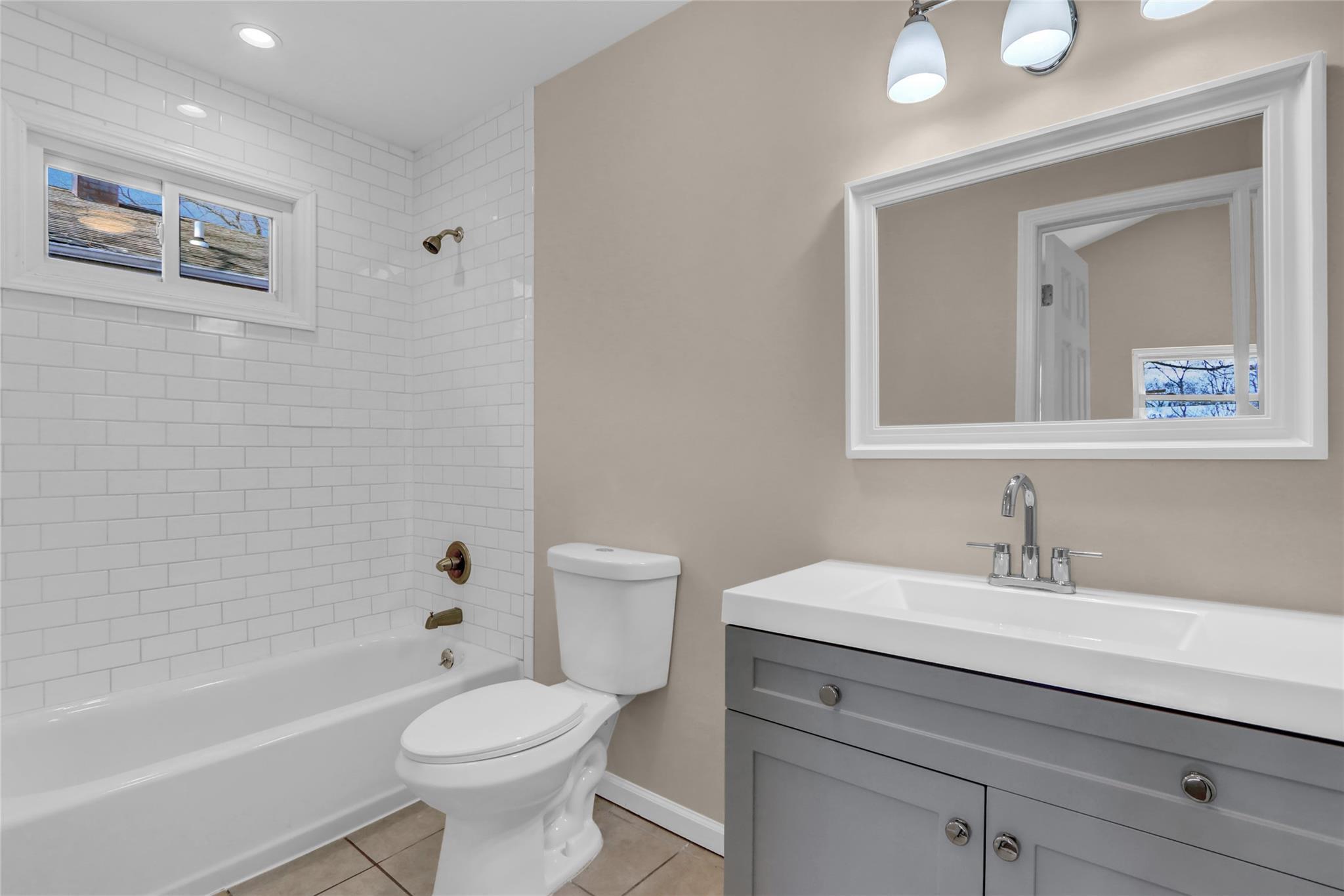 Single Family Moriches  Suffolk County, NY 11950, MLS-836244-17