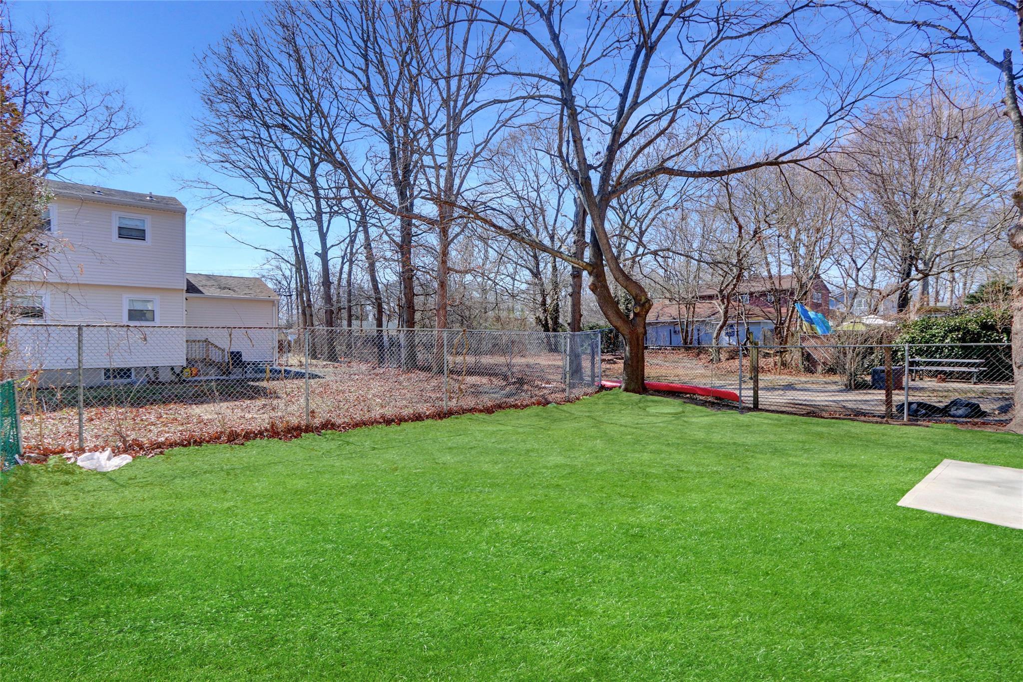 Single Family Moriches  Suffolk County, NY 11950, MLS-836244-27