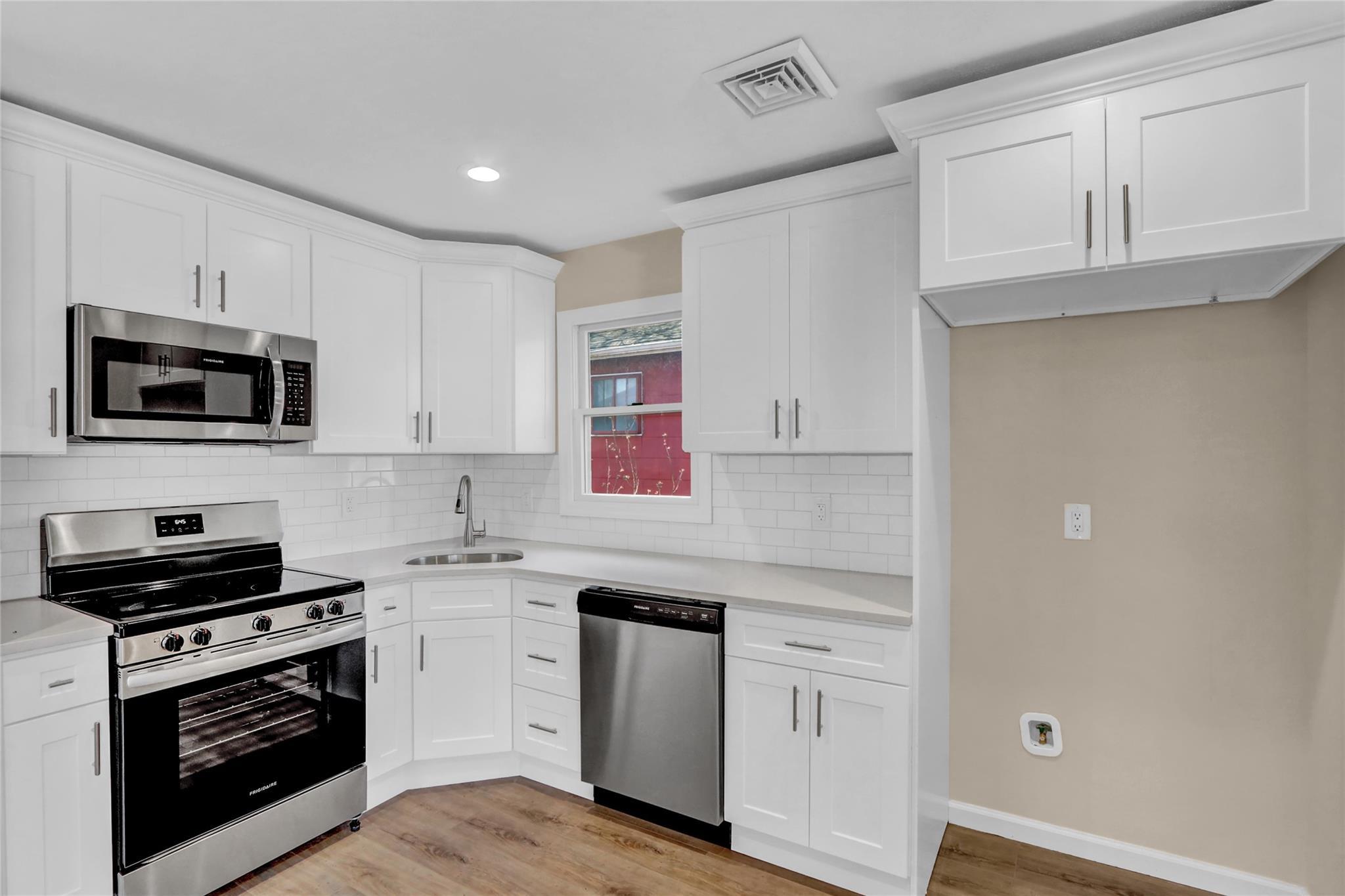 Single Family Moriches  Suffolk County, NY 11950, MLS-836244-6