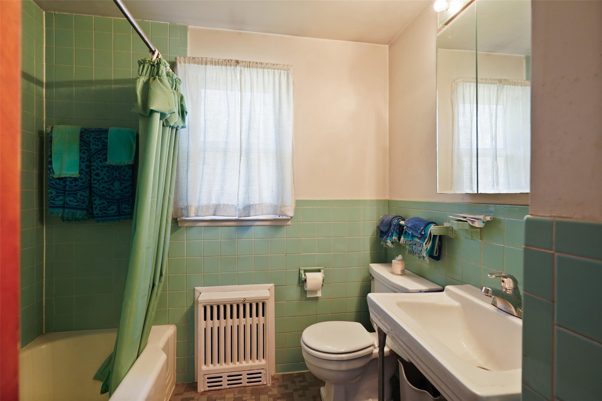 Single Family Benedict  Westchester County, NY 10590, MLS-836253-18