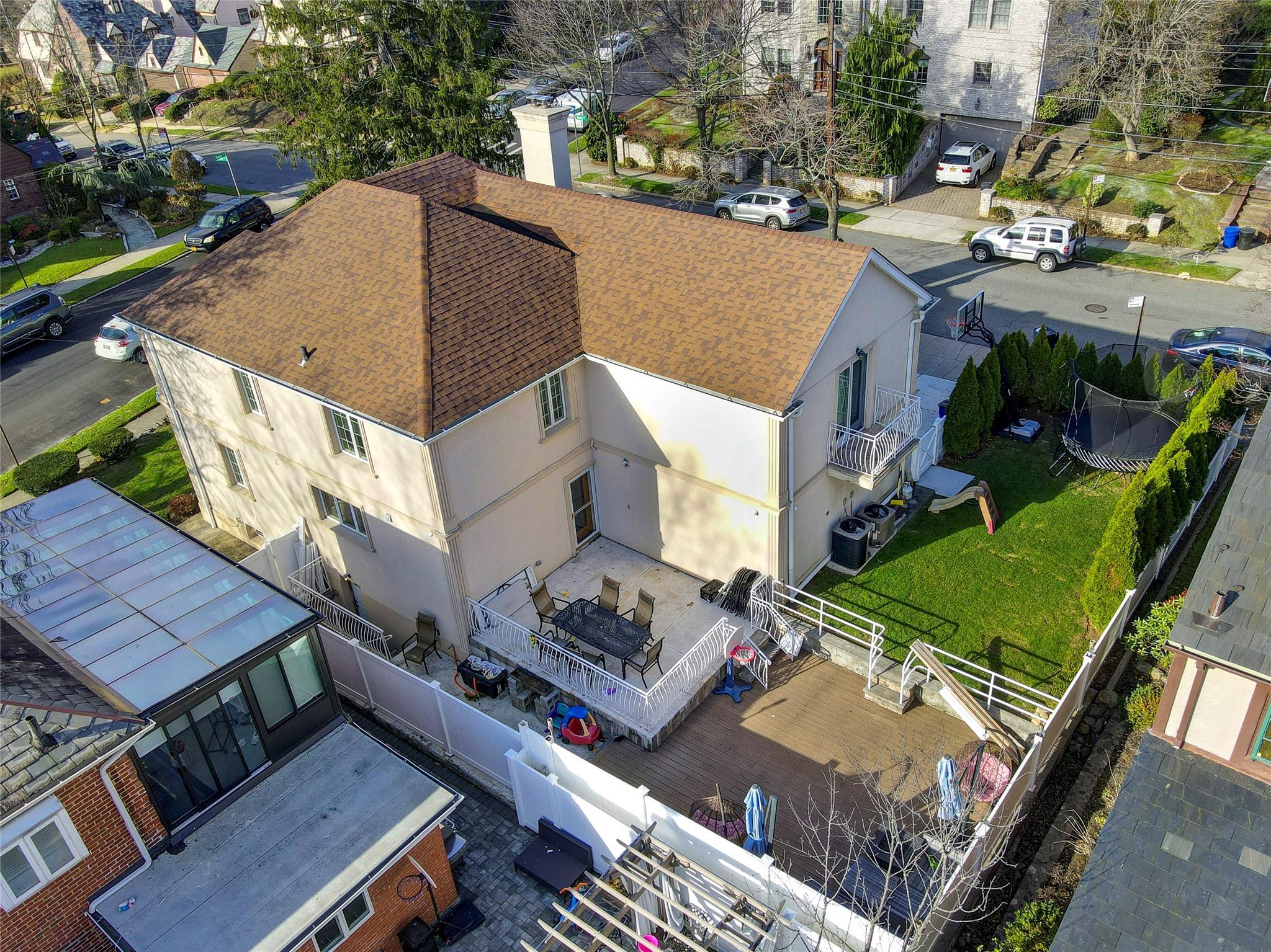 Apartment Radnor  Queens, NY 11432, MLS-836254-21