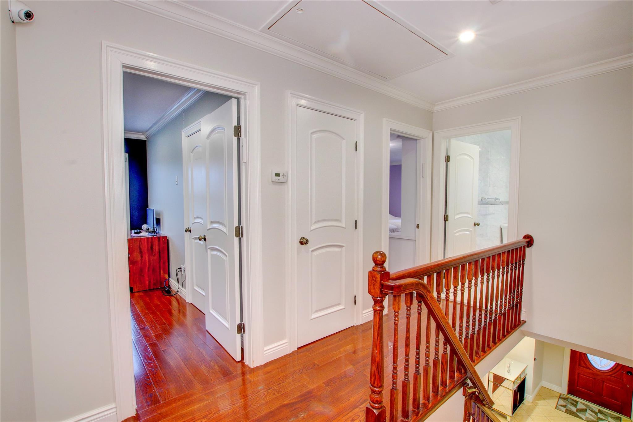 Apartment Radnor  Queens, NY 11432, MLS-836254-23