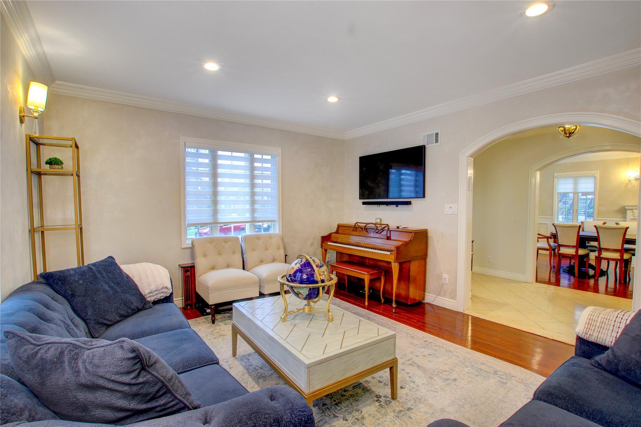 Apartment Radnor  Queens, NY 11432, MLS-836254-30