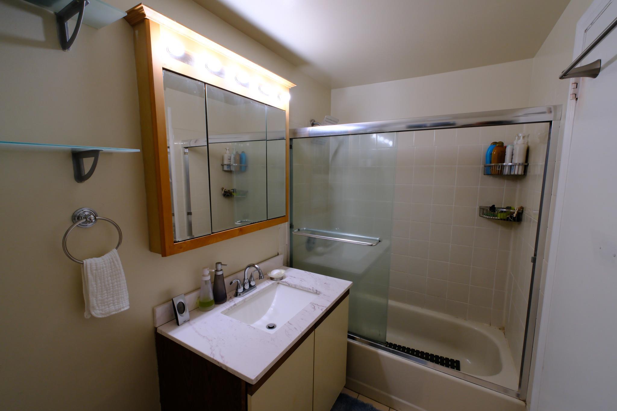 Single Family Beverly  Suffolk County, NY 11746, MLS-836262-10