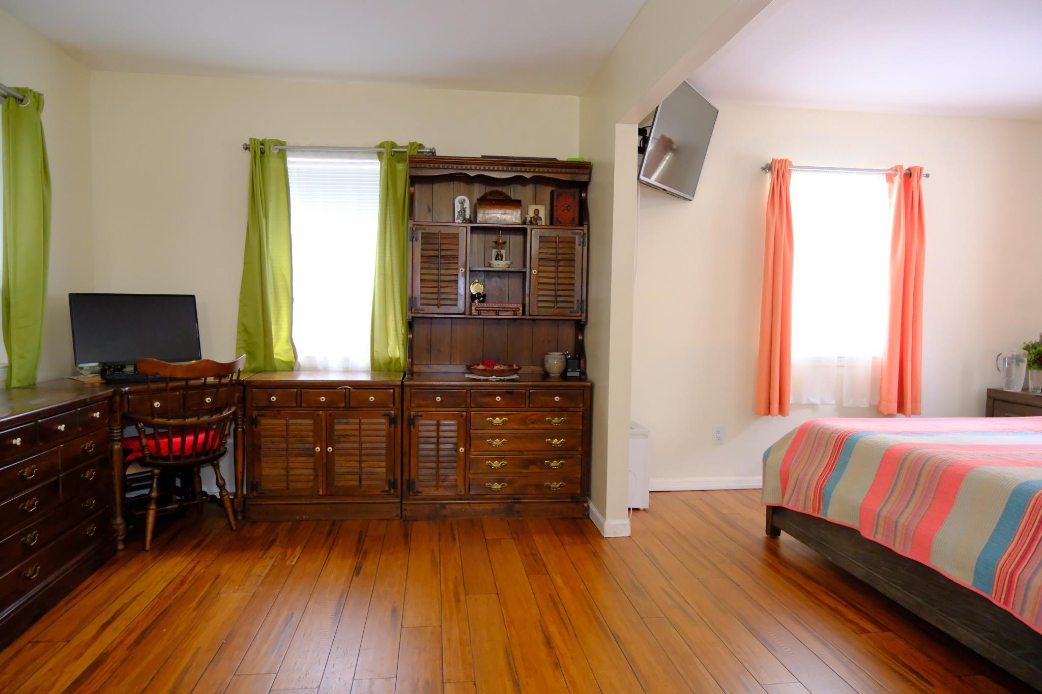 Single Family Beverly  Suffolk County, NY 11746, MLS-836262-7