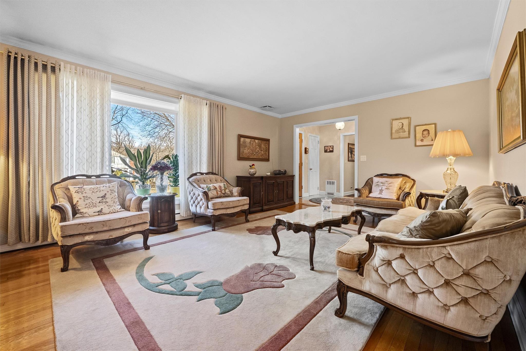 Single Family Carrigan  Westchester County, NY 10605, MLS-836279-10