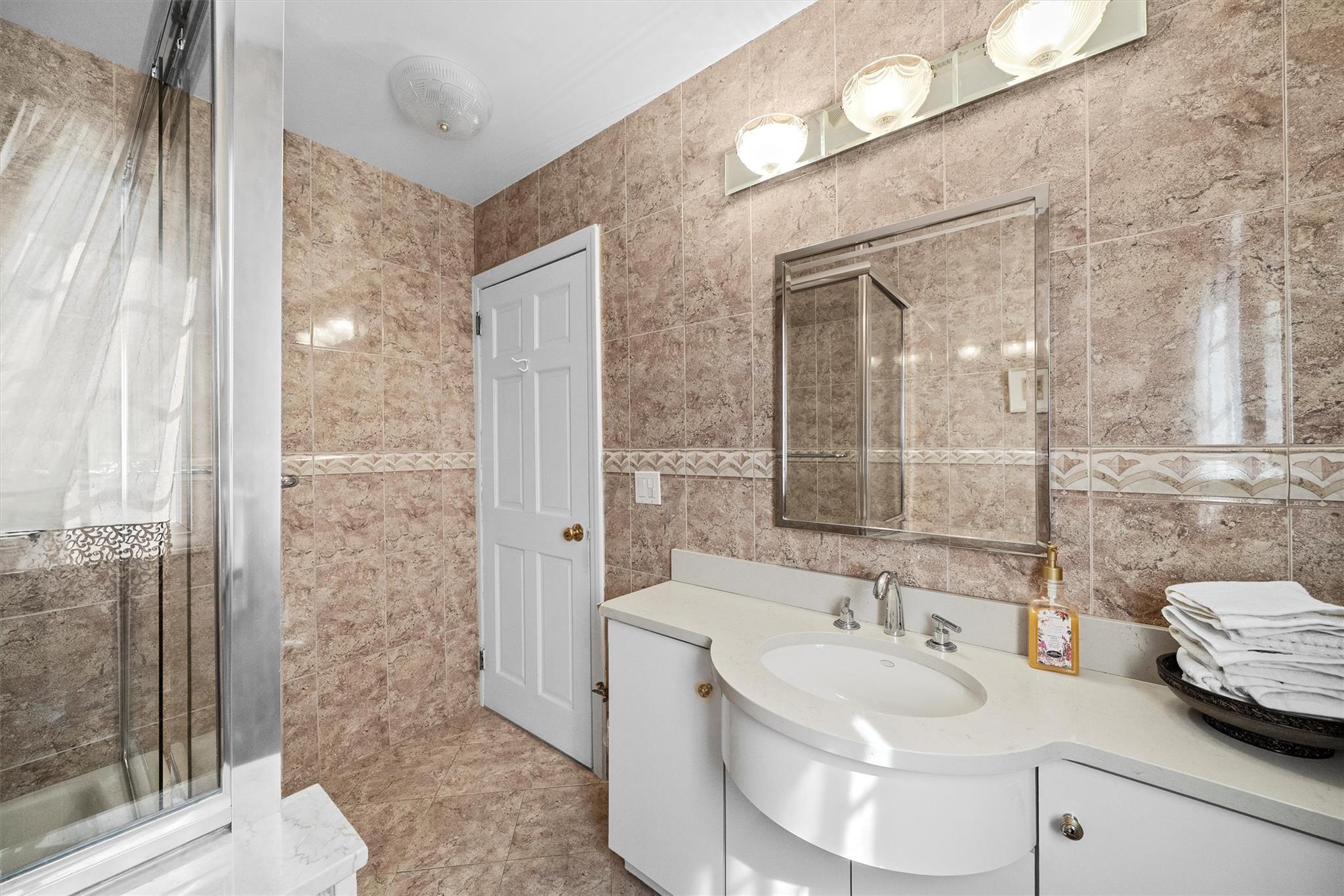 Single Family Carrigan  Westchester County, NY 10605, MLS-836279-26