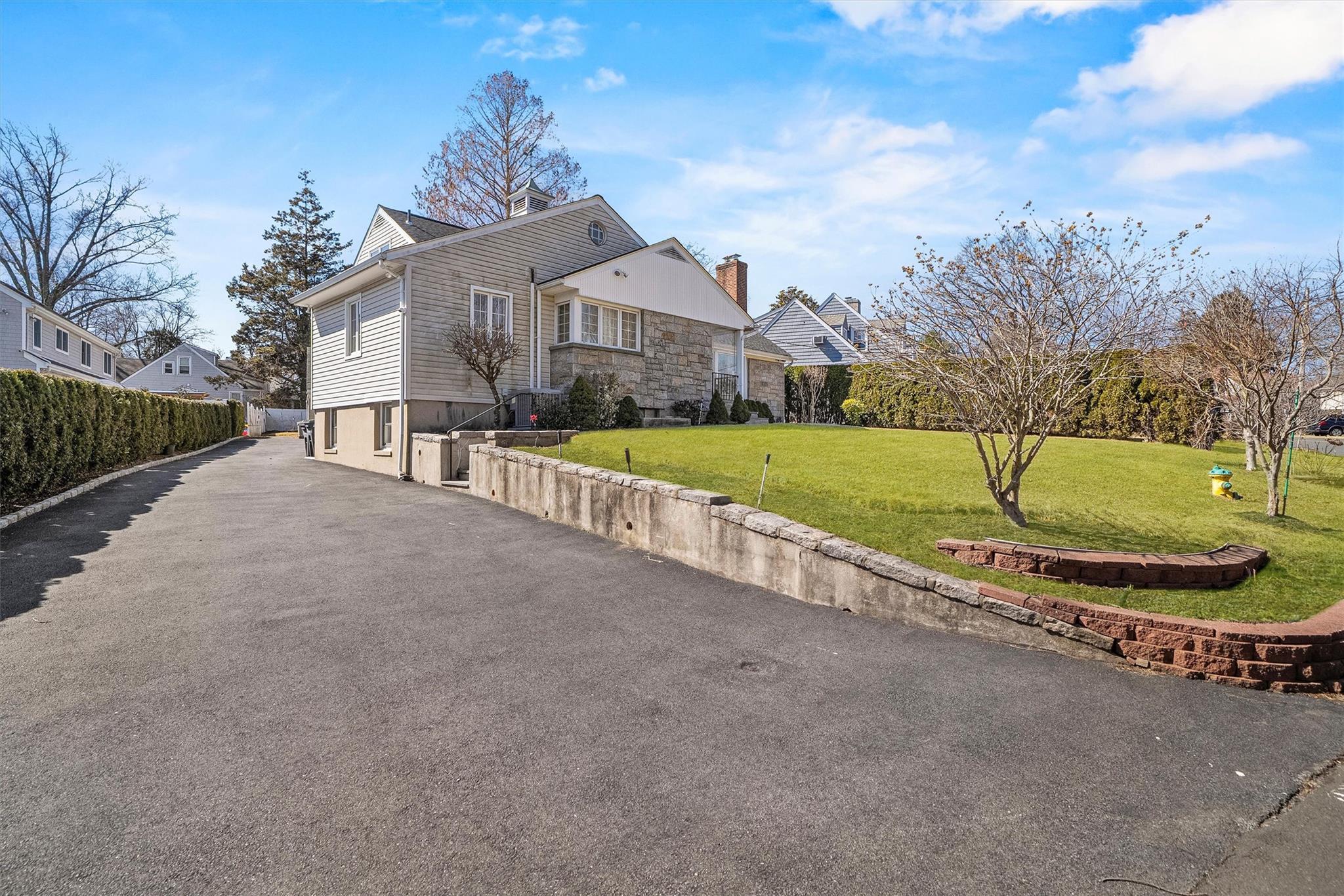 Single Family Carrigan  Westchester County, NY 10605, MLS-836279-3