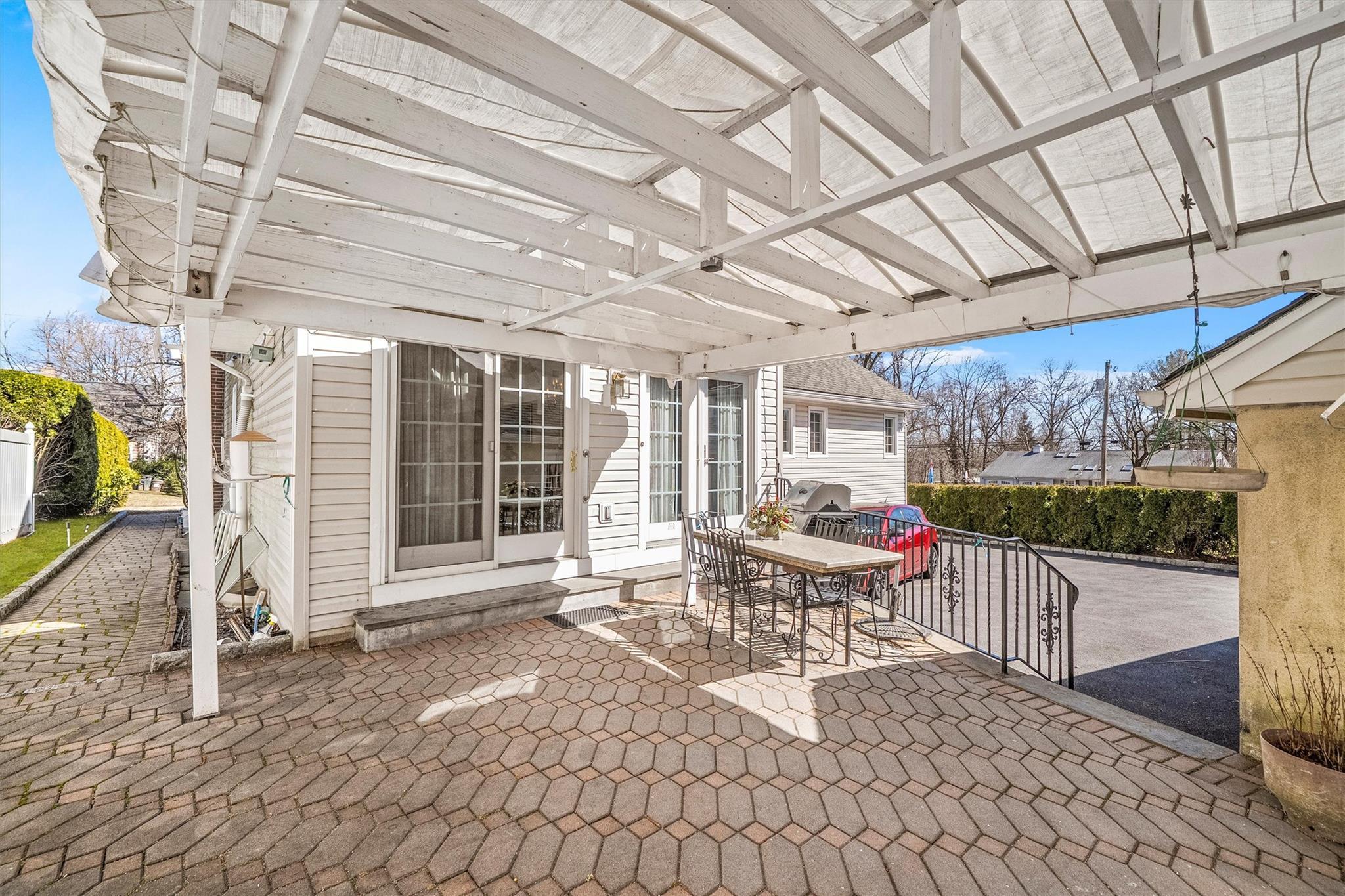 Single Family Carrigan  Westchester County, NY 10605, MLS-836279-37