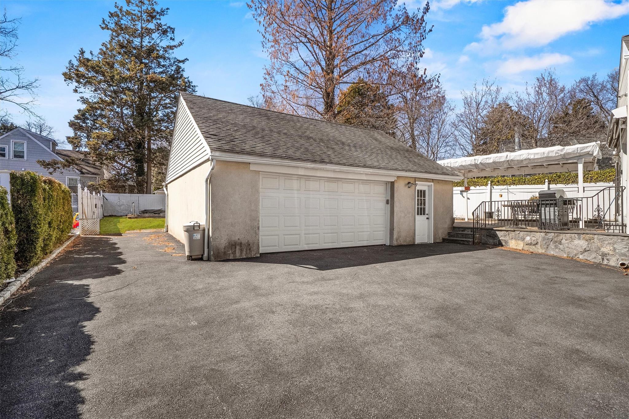 Single Family Carrigan  Westchester County, NY 10605, MLS-836279-41