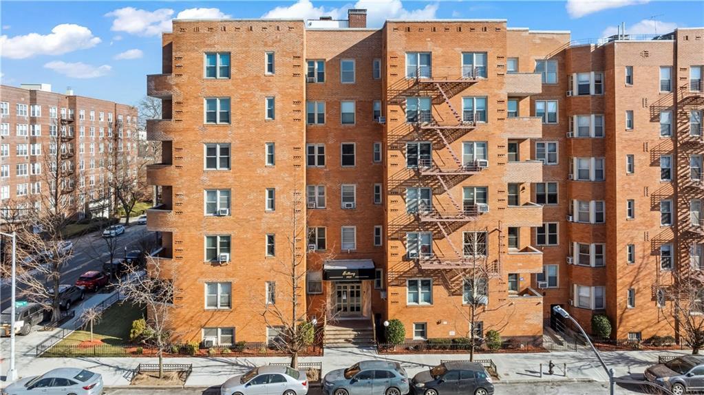 Coop Shore  Brooklyn, NY 11209, MLS-836331-16