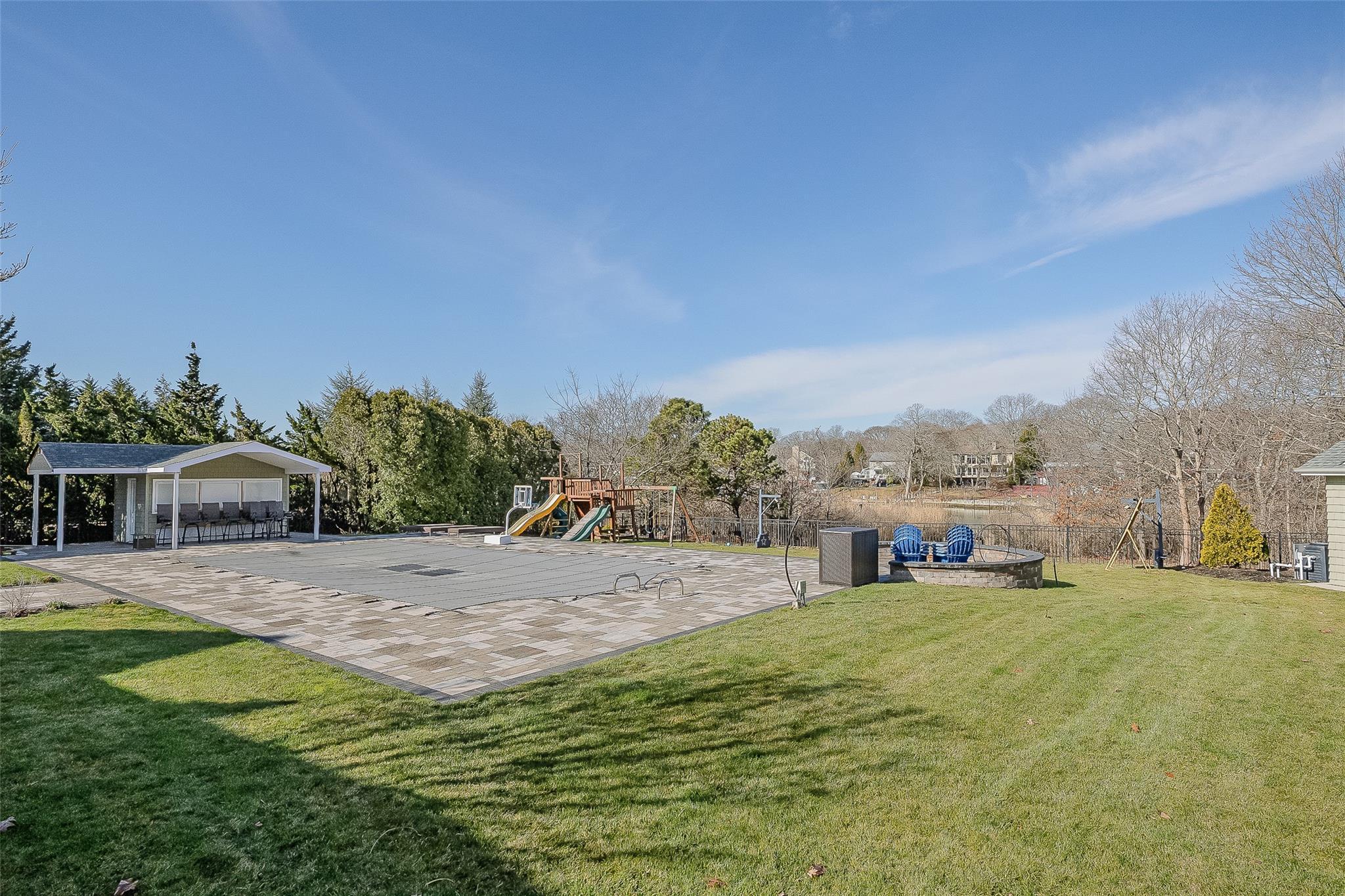 Single Family Hampton  Suffolk County, NY 11934, MLS-836349-32