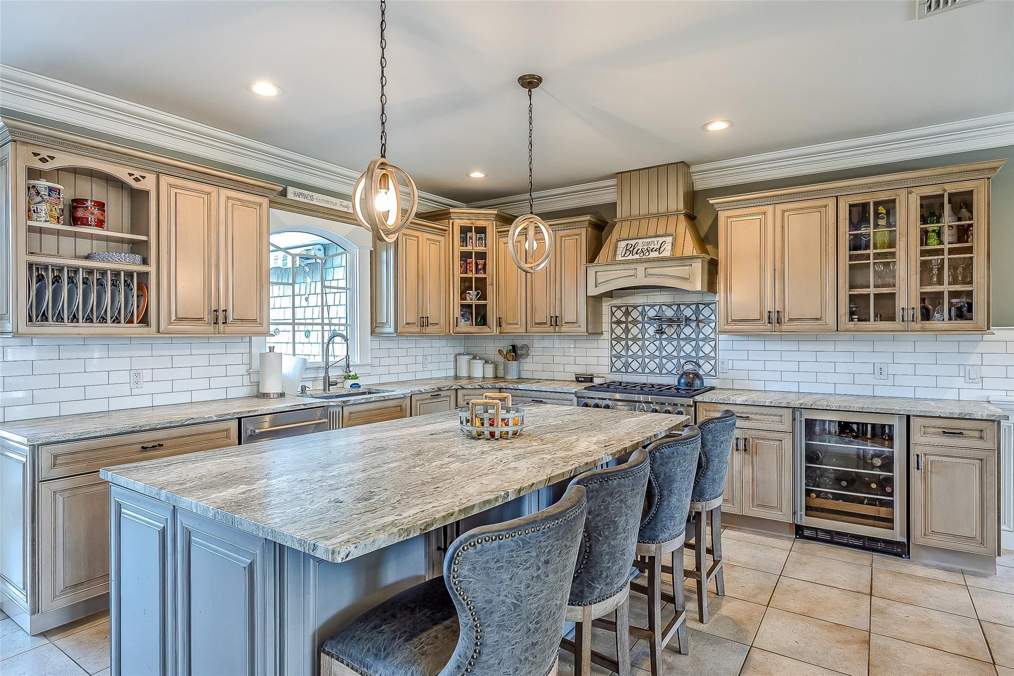 Single Family Hampton  Suffolk County, NY 11934, MLS-836349-5