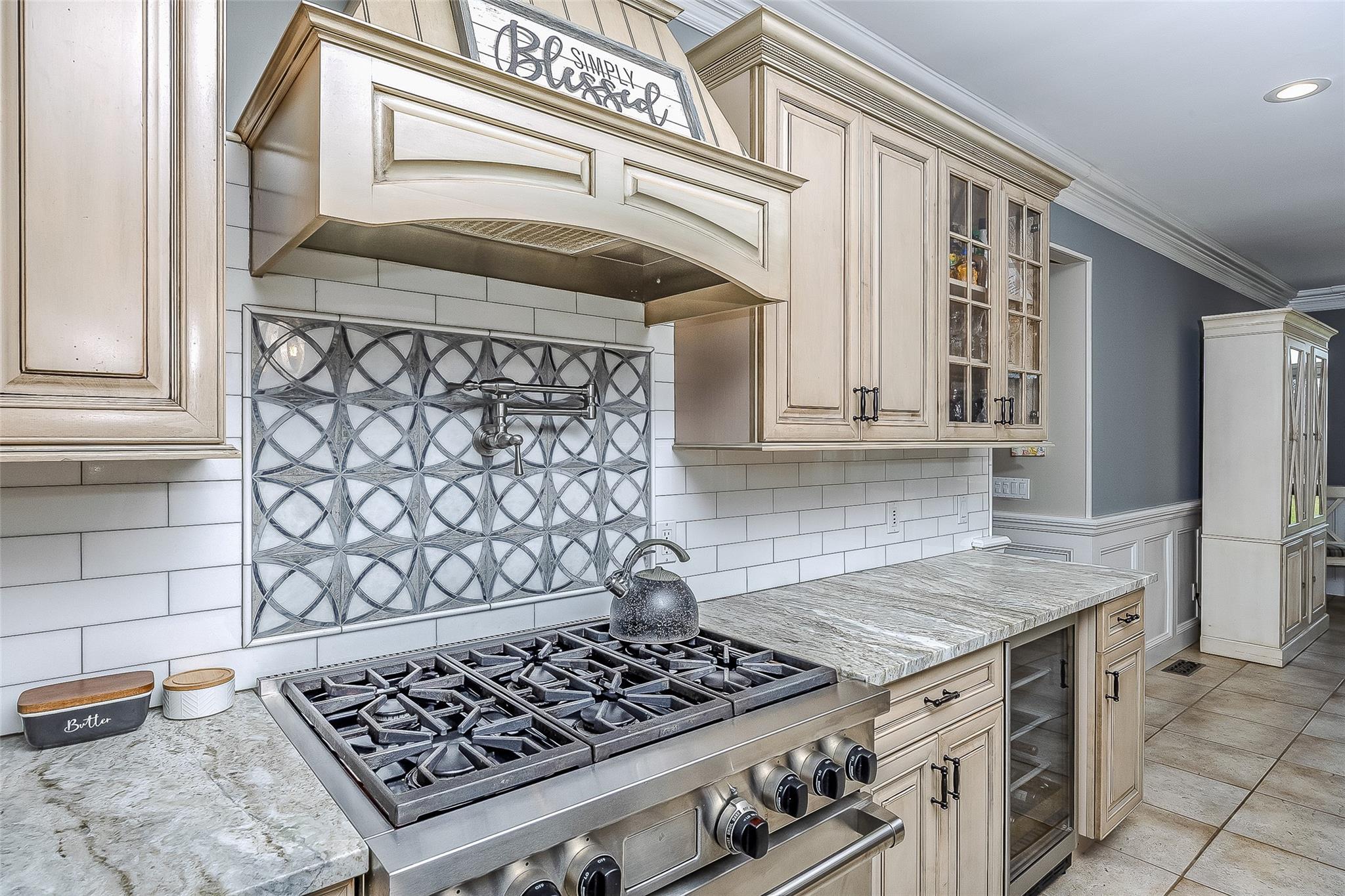Single Family Hampton  Suffolk County, NY 11934, MLS-836349-7
