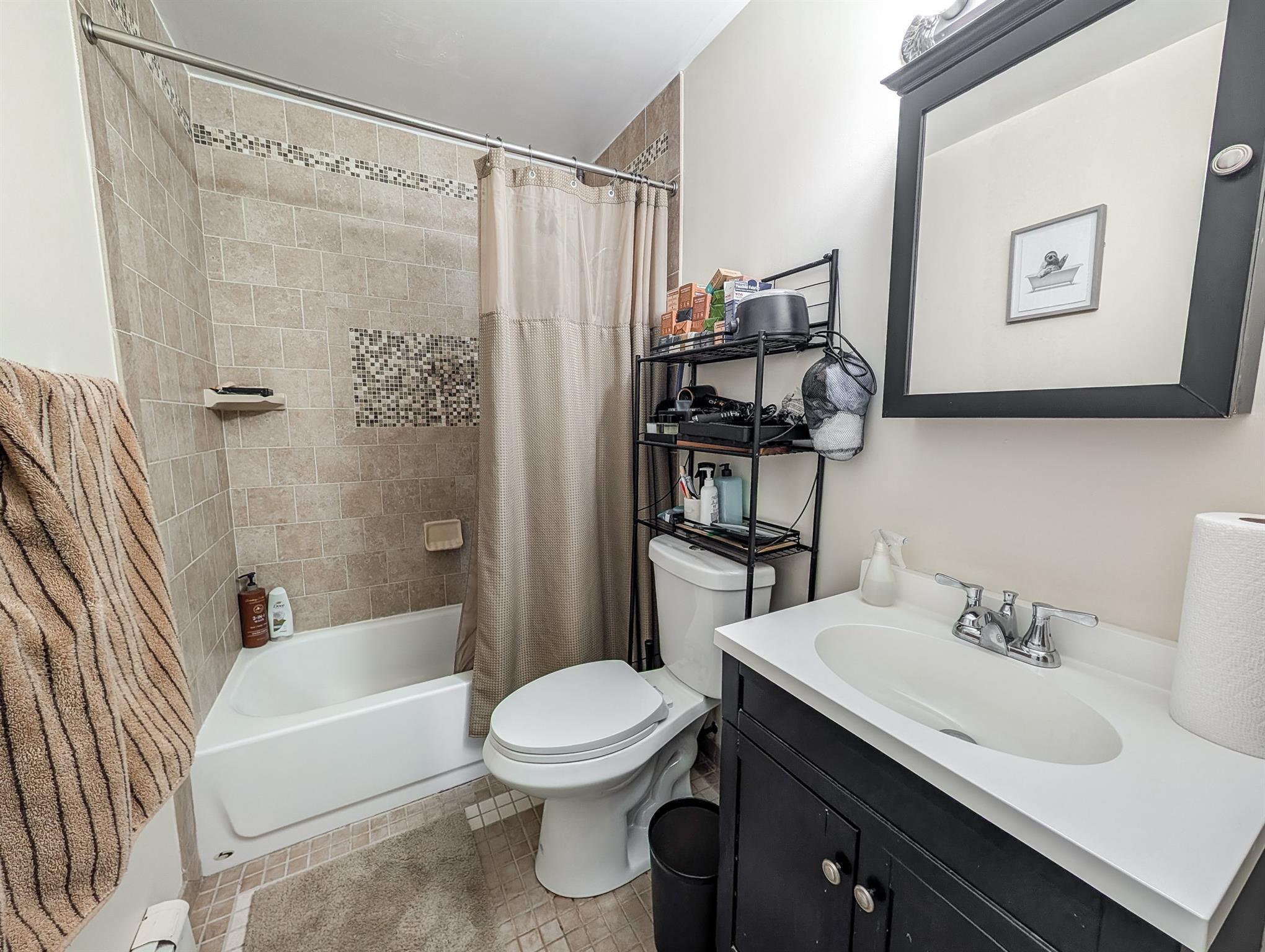 Single Family Wagon  Suffolk County, NY 11720, MLS-836385-13