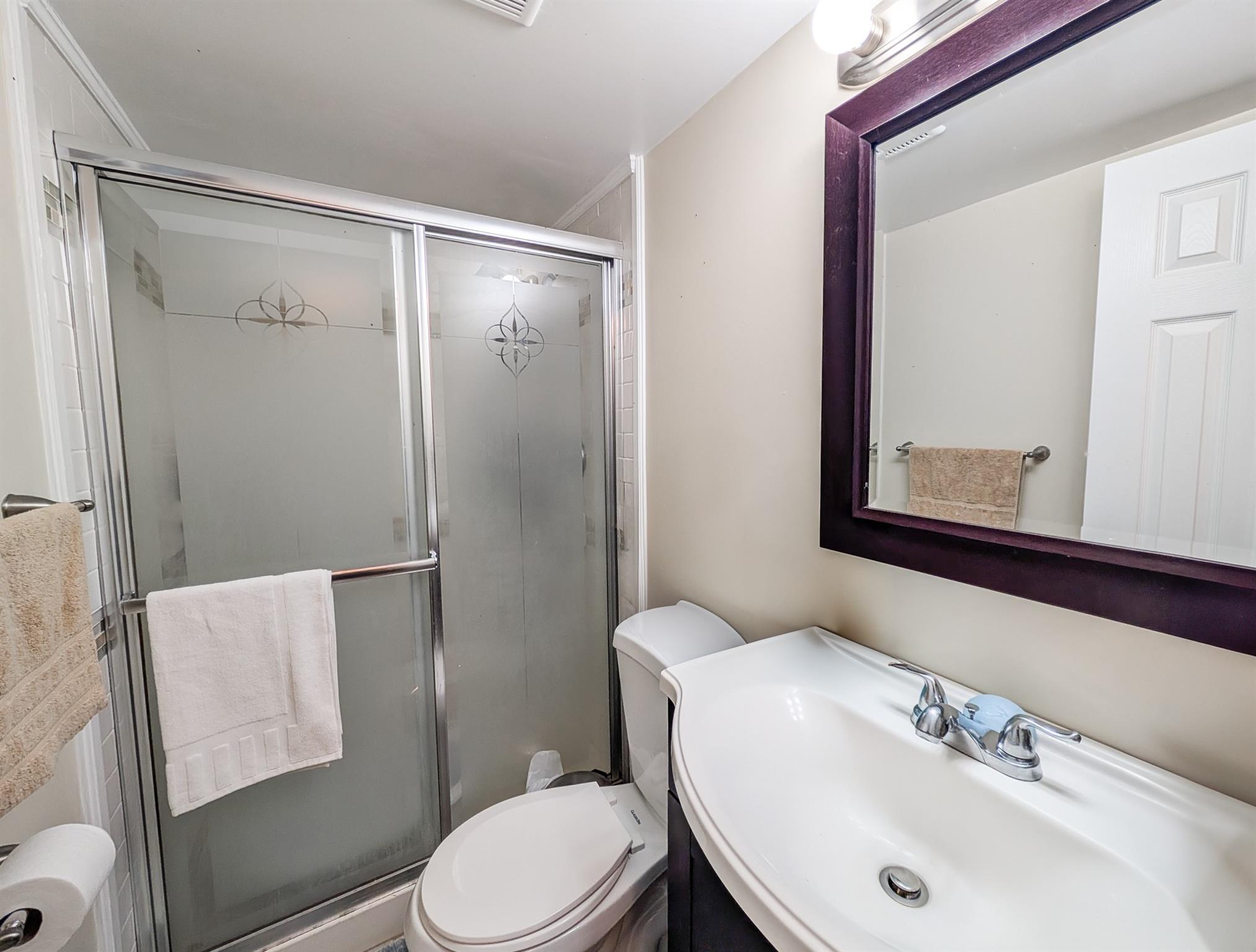 Single Family Wagon  Suffolk County, NY 11720, MLS-836385-20