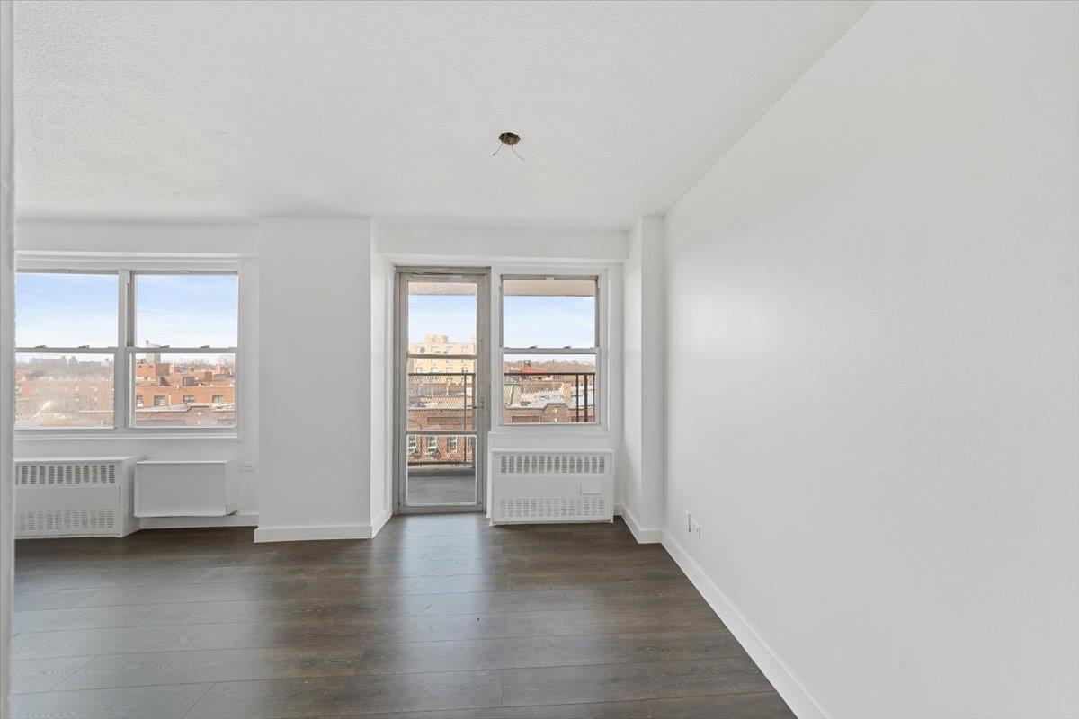 Coop Olinville  Bronx, NY 10467, MLS-836388-12