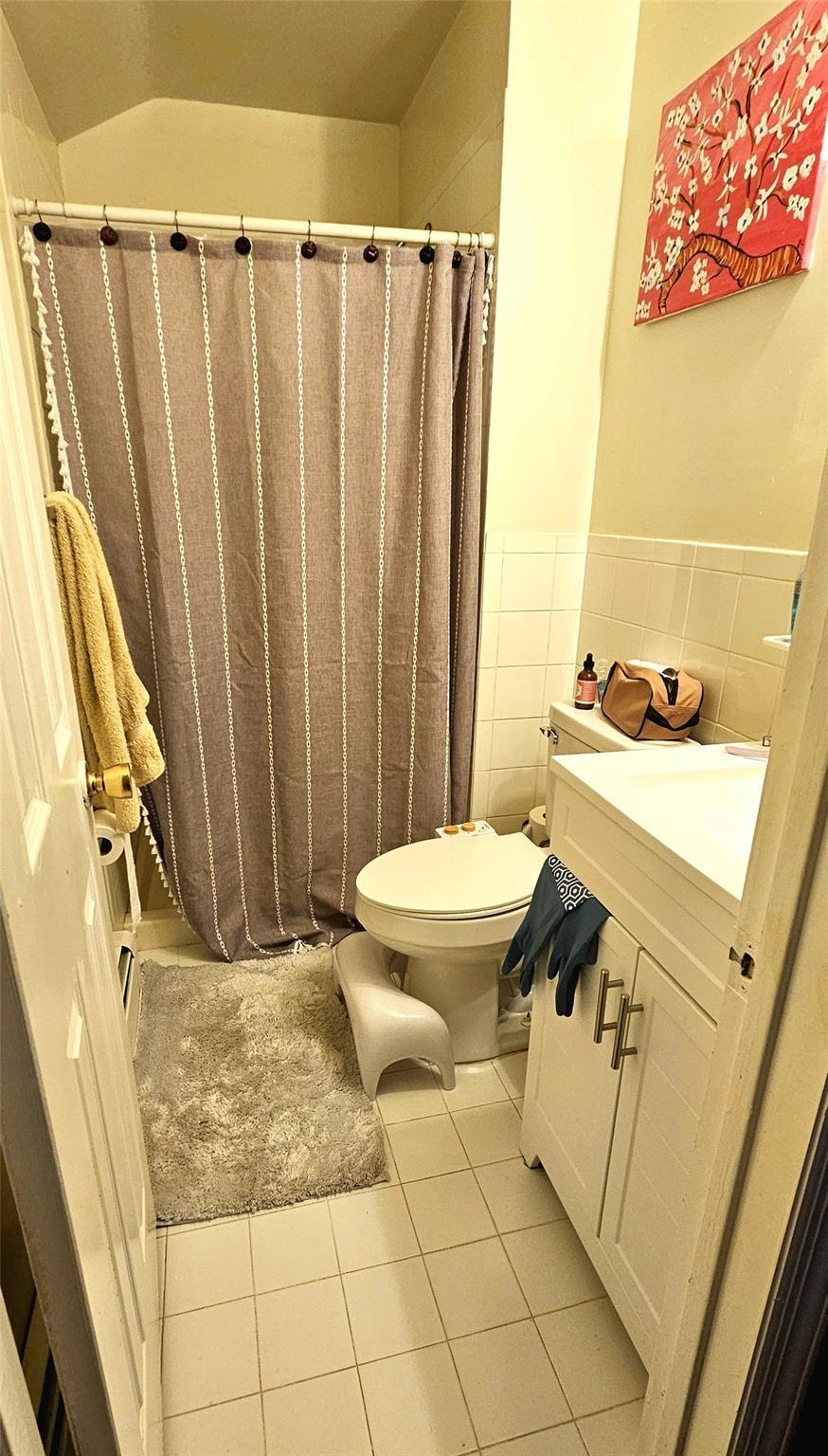 Single Family Falcon  Queens, NY 11691, MLS-836419-11