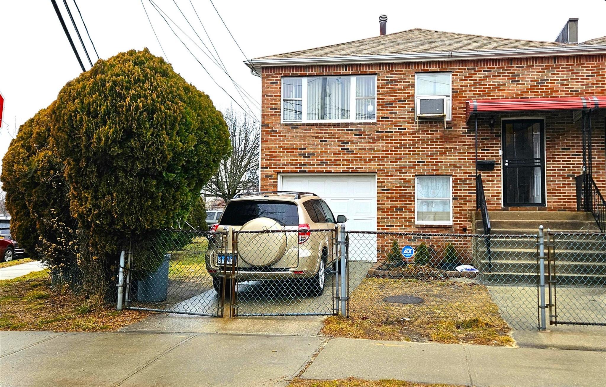 Single Family Falcon  Queens, NY 11691, MLS-836419-2