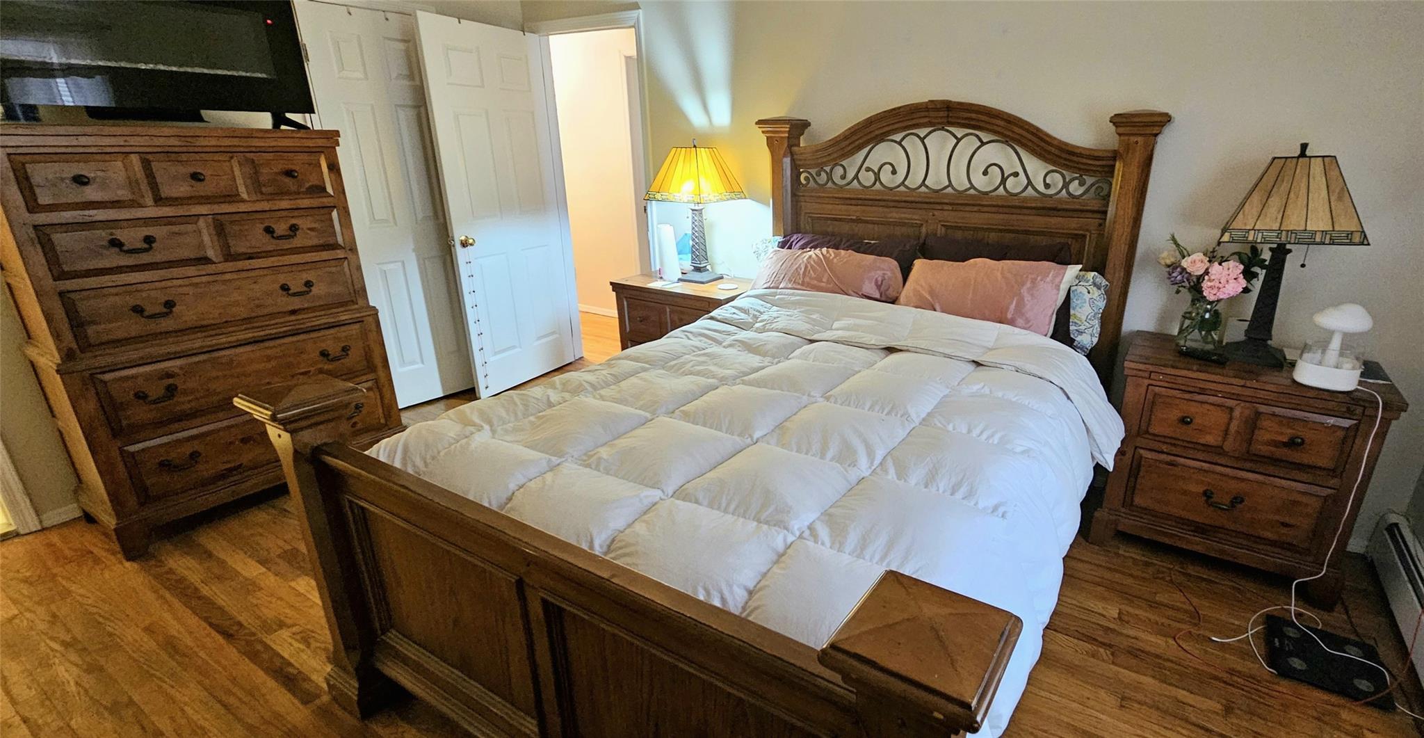 Single Family Falcon  Queens, NY 11691, MLS-836419-9
