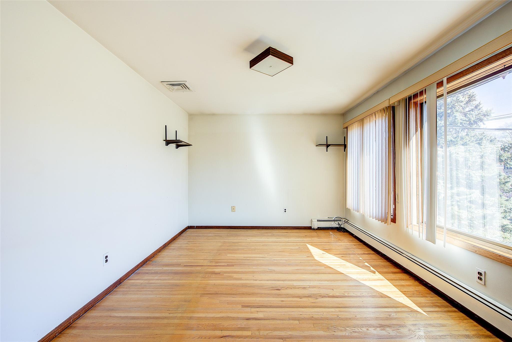 Single Family 28th  Queens, NY 11360, MLS-836435-13