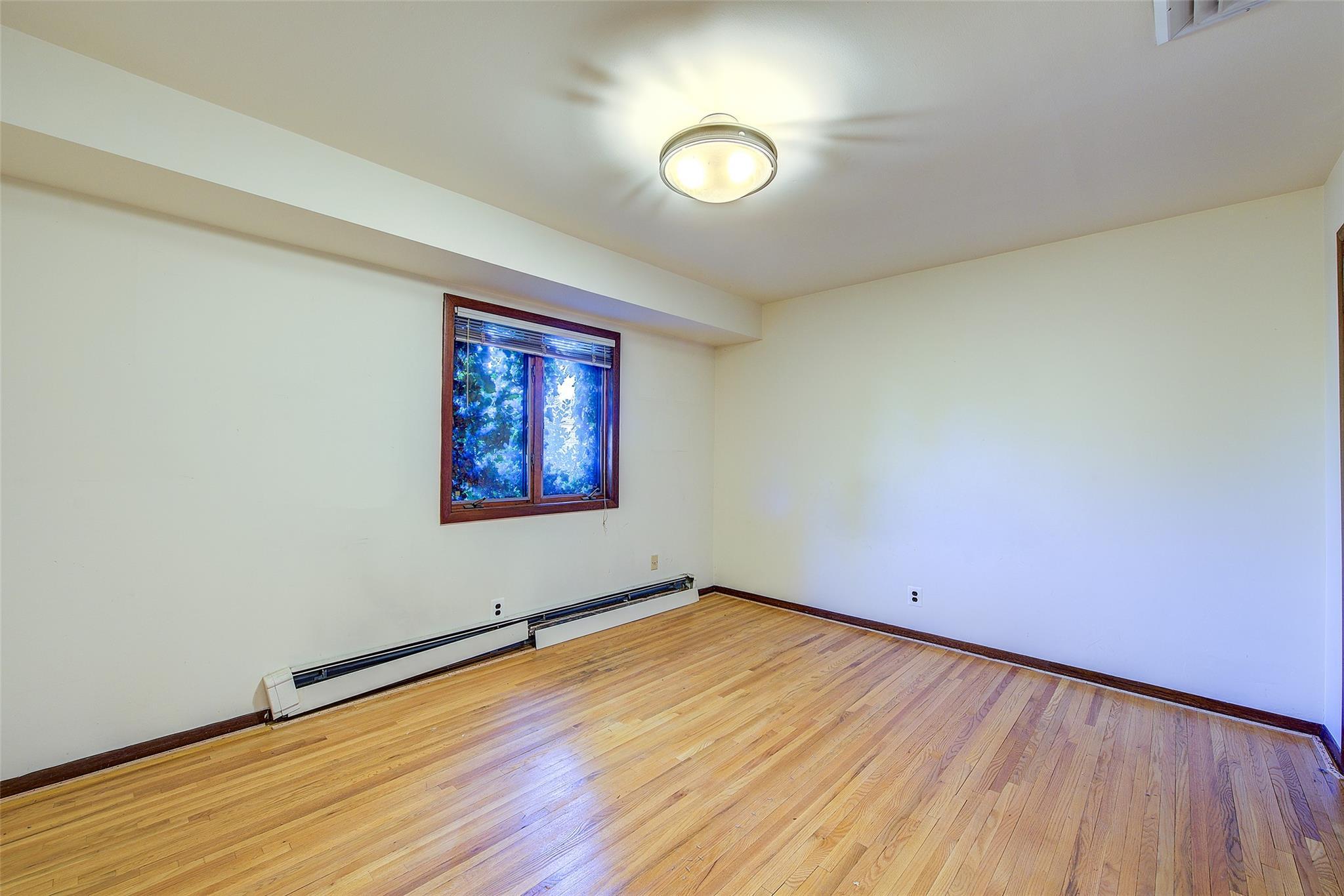 Single Family 28th  Queens, NY 11360, MLS-836435-42