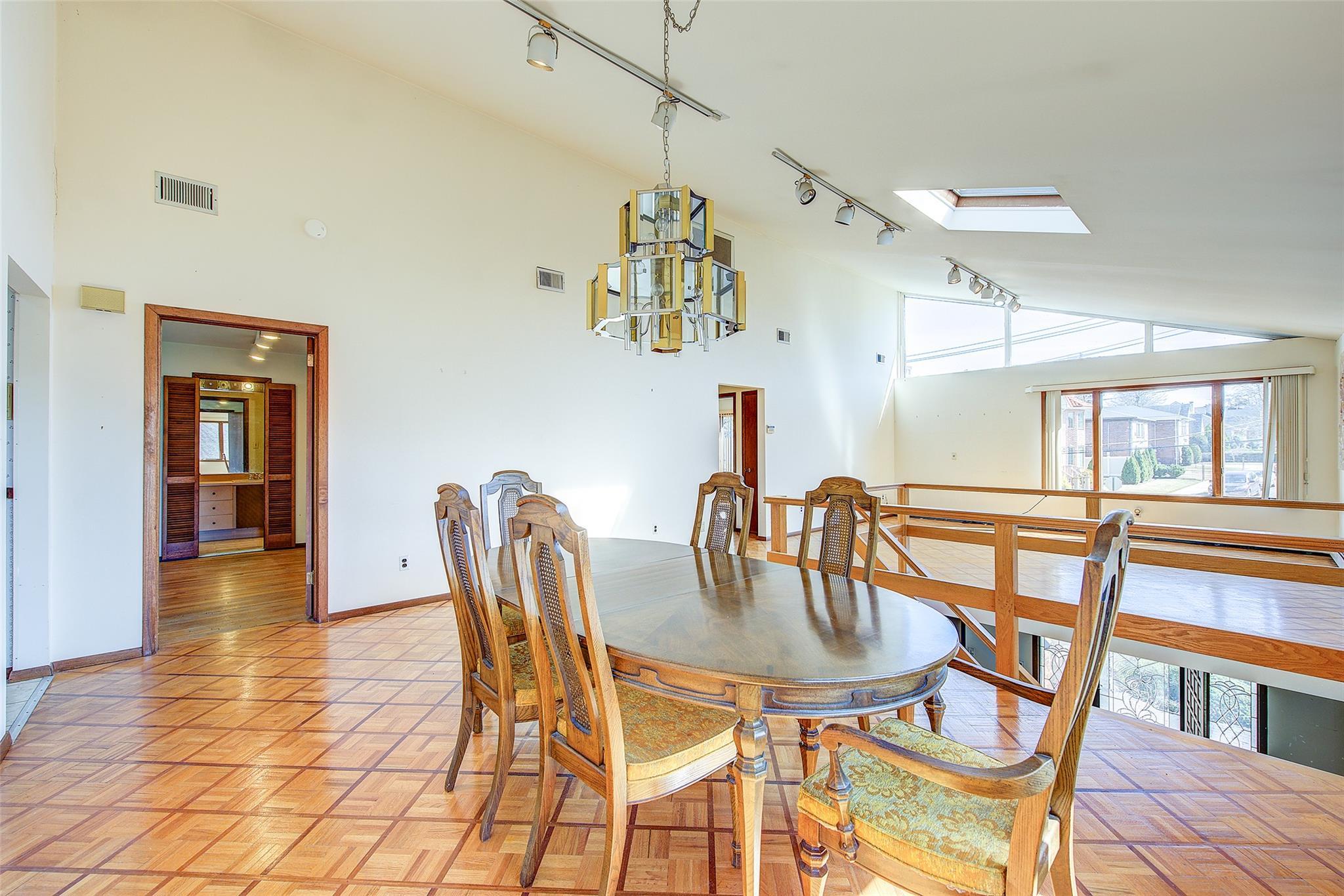 Single Family 28th  Queens, NY 11360, MLS-836435-7