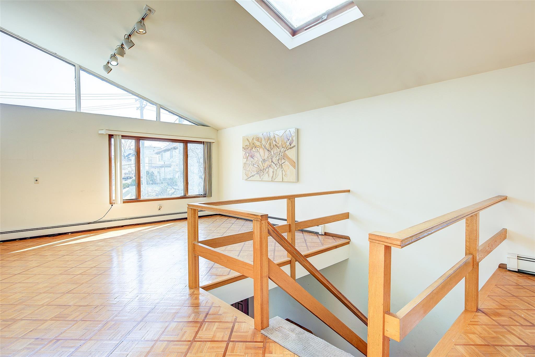 Single Family 28th  Queens, NY 11360, MLS-836435-8