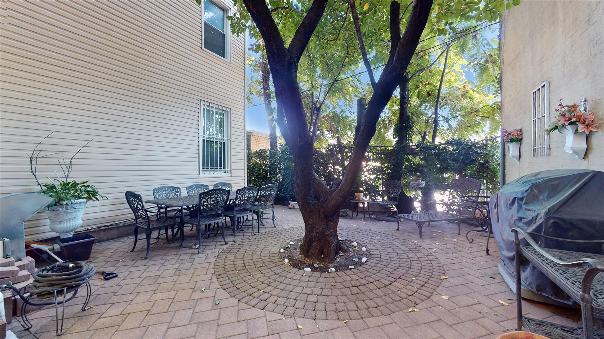 Single Family 30th  Queens, NY 11106, MLS-836466-44