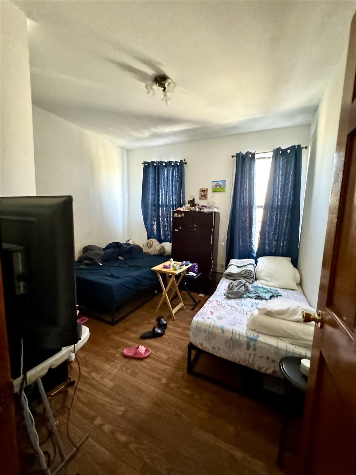 Single Family 74th  Queens, NY 11379, MLS-836469-9
