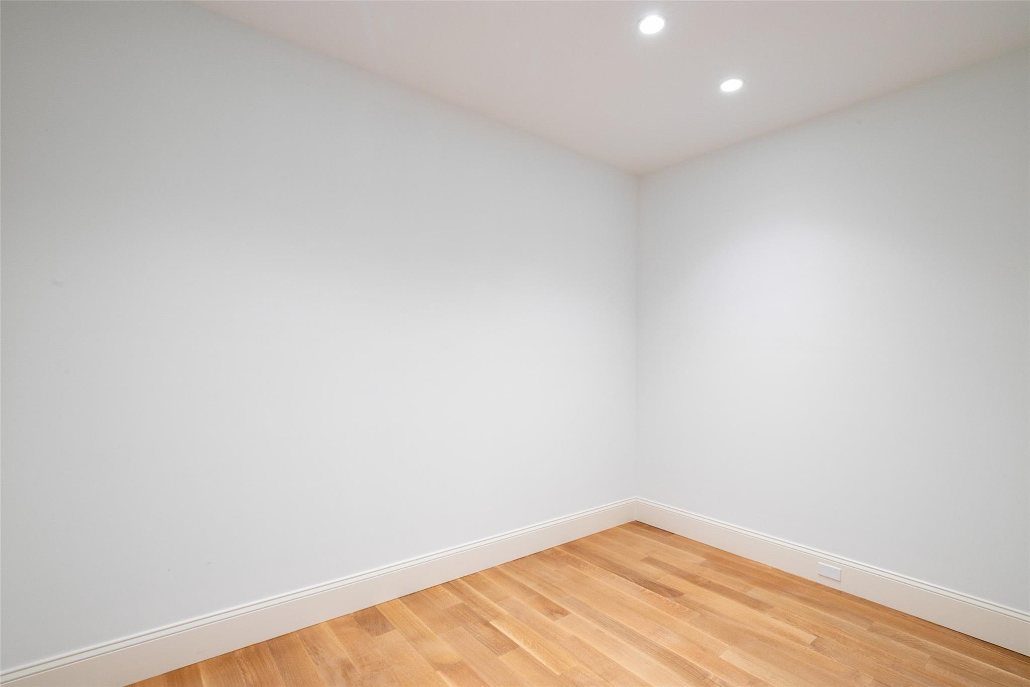 Single Family Crane  Suffolk County, NY 11743, MLS-836494-41