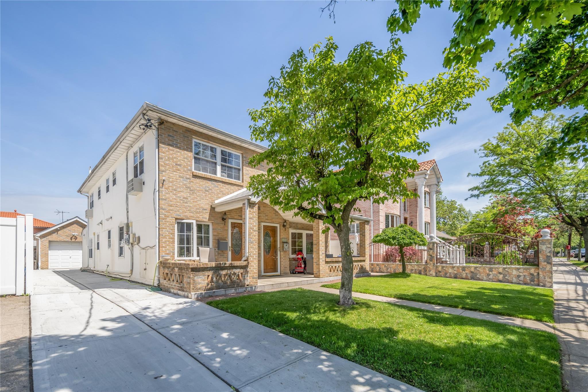 Single Family 64th  Queens, NY 11364, MLS-836511-2