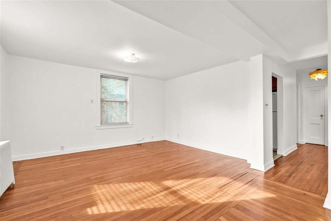 Single Family 45  Queens, NY 11104, MLS-836550-10