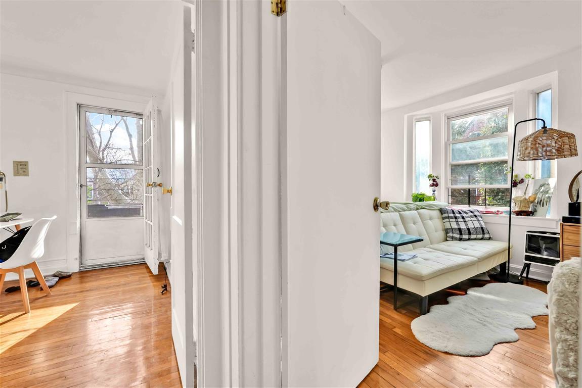 Single Family 45  Queens, NY 11104, MLS-836550-23
