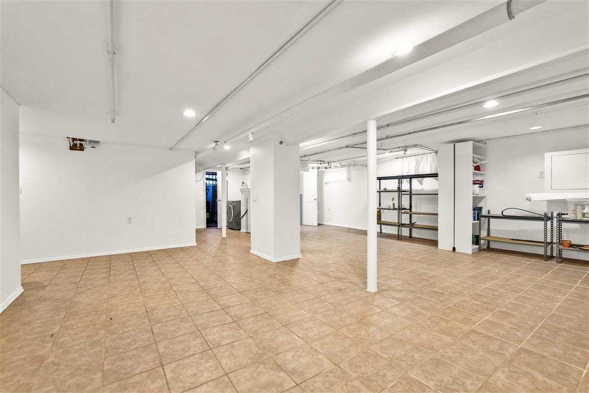 Single Family 45  Queens, NY 11104, MLS-836550-35