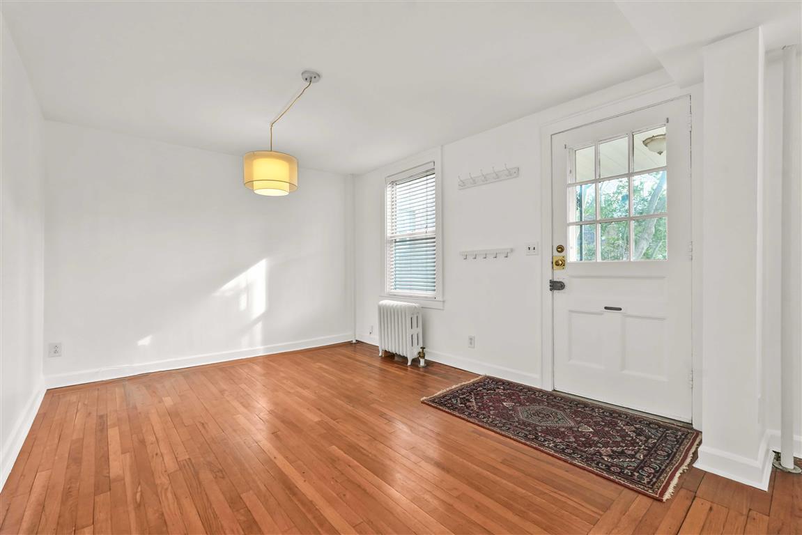 Single Family 45  Queens, NY 11104, MLS-836550-8